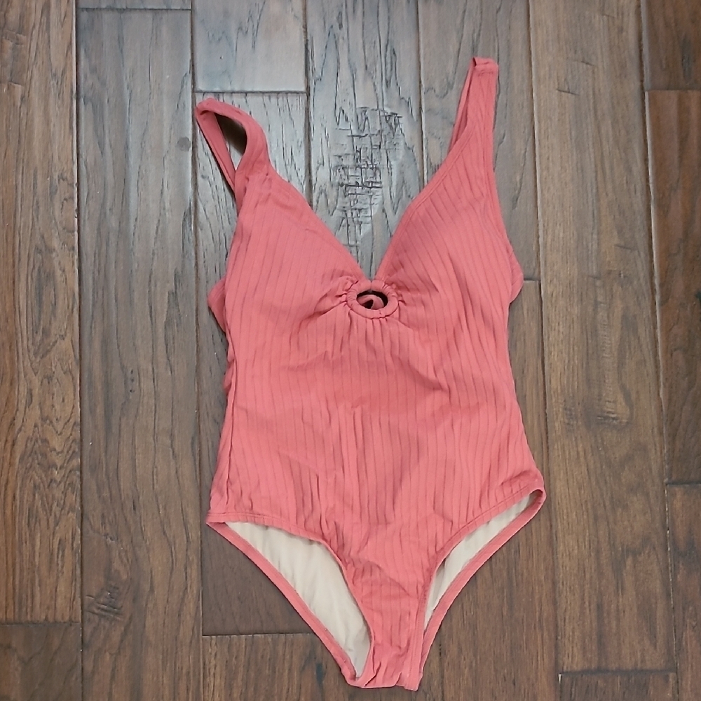 Kona Sol Coral Ribbed Swimsuit with tie back size Medium
